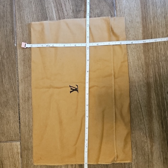 Louis Vuitton Dust Cover🎄 Weekend Special 🎄 - Picture 5 of 11
